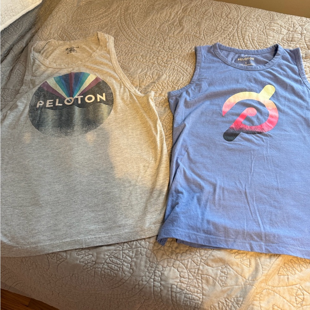 Peloton Blue & Light Gray Women's Graphic Tank Tops
